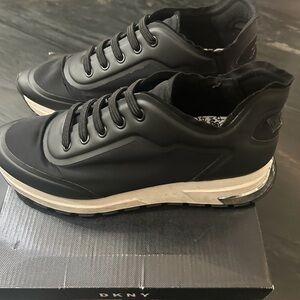 DKNY Women's Black and White Sneakers